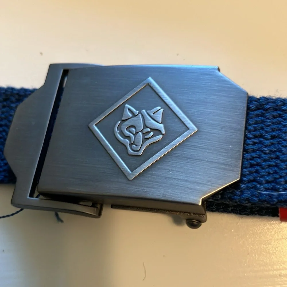 Boy Scout Cub Scout Wolf belt with 20 badges